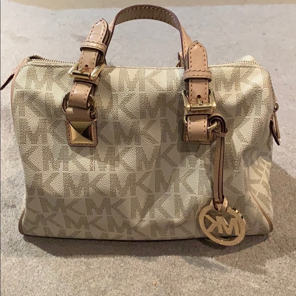 Tote Michael Kors handbag - Picture 1 of 3